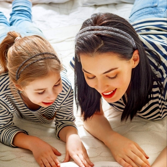 SILVER Double strand Headbands with sparkles - Picture 4 of 4
